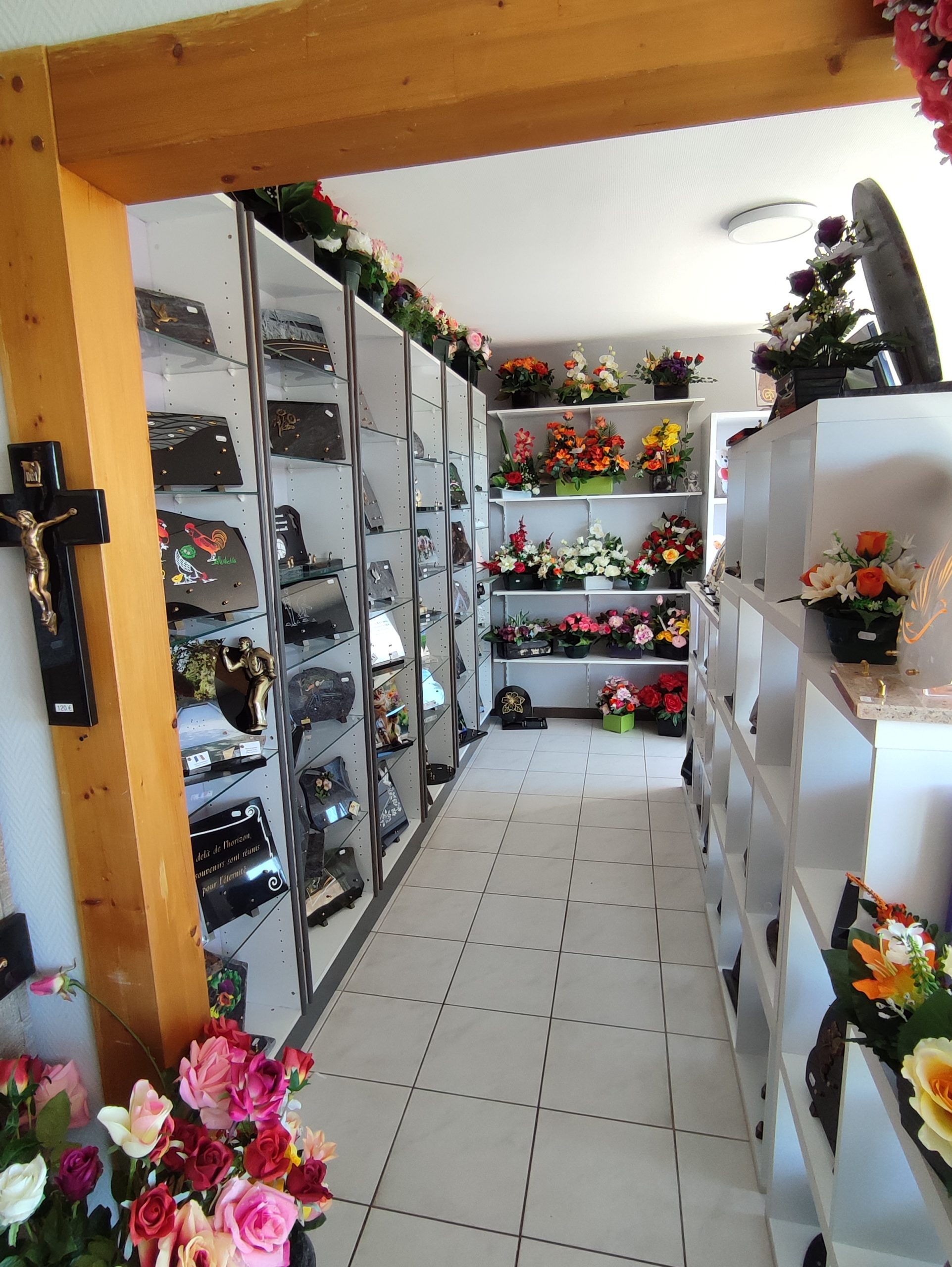 Photo de POMPES FUNEBRES MARBRERIE MOREAU Vars